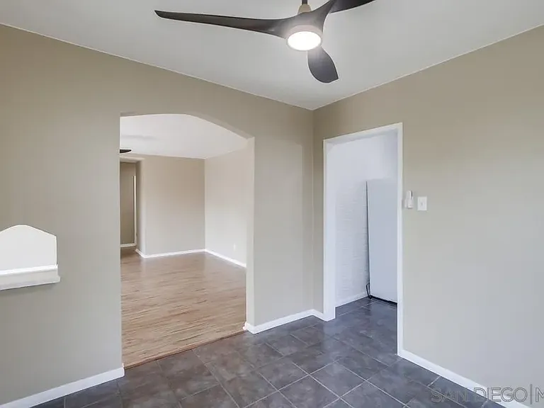 1712 Bervy St — Photo 21