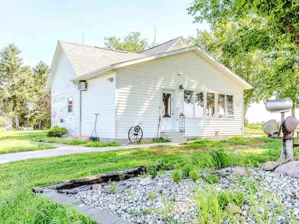 1849 Marsh Ave, Little Rock, IA 51243