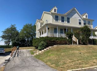 16 Lindsey Rd, Warwick, NY 10990