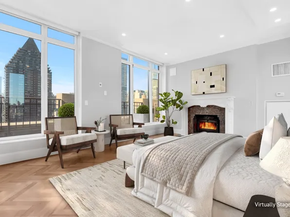 351 East 51st Street image 8 of 15