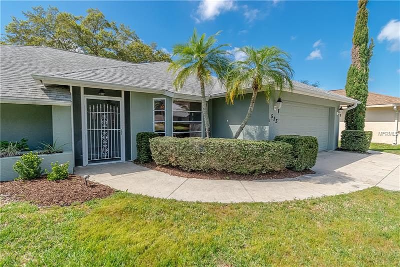 1st image of 533 Silk Oak Dr