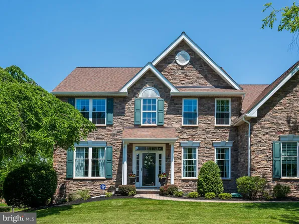 34 Musket Ln, Phoenixville, PA 19460