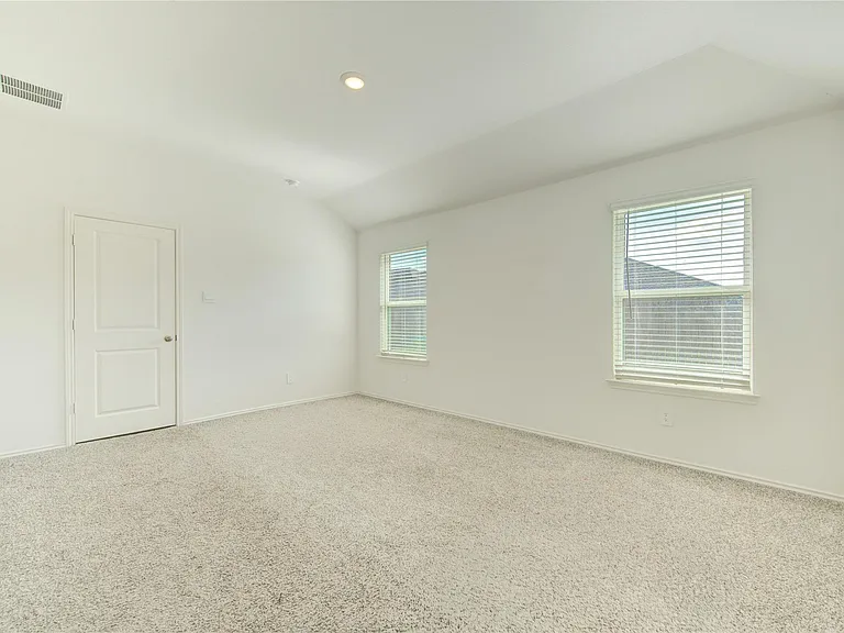 4306 Zeke Estates Ln — Photo 27