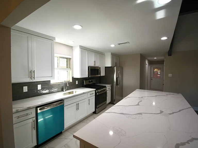 2705 Twin Post Ct — Photo 10