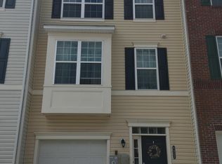 8422 Meadowlark Ln, Severn, MD 21144
