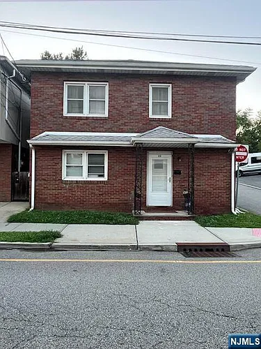 23 Westminster Pl #1 Photo 1 23 Westminster Pl #1 Photo 1
