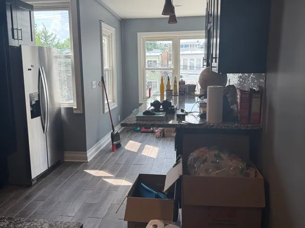 4153 W Nelson St #2, Chicago, IL 60641