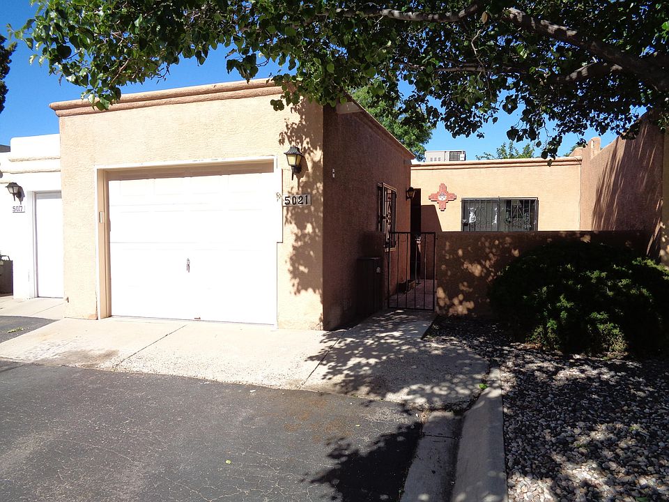 1st image of 5021 N La Fiesta Dr NE