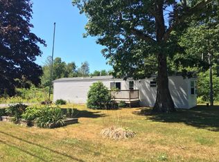 579 Commercial St, Rockport, ME 04856