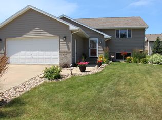 6709 S Mogen Ave, Sioux Falls, SD 57108