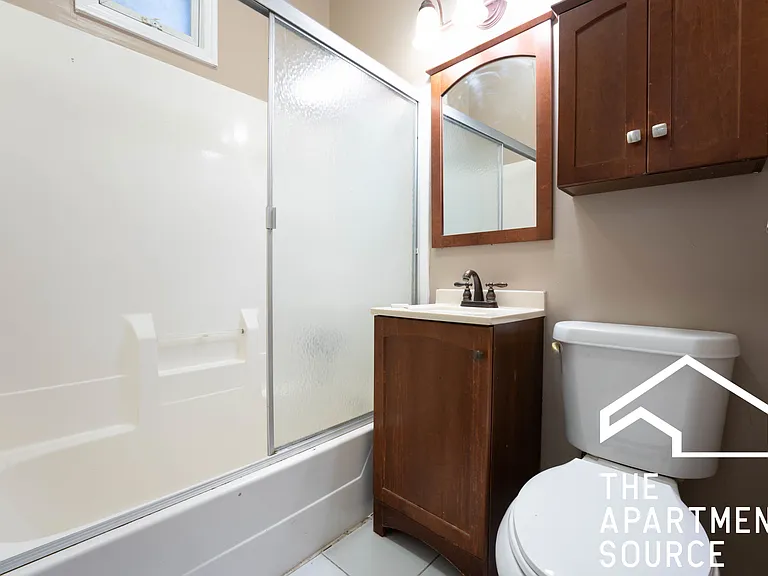 907 W Belmont Ave #2F — Photo 10