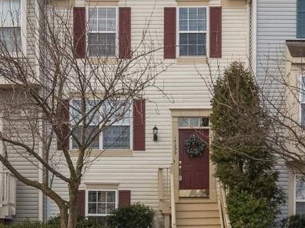 14299 Newbern Loop