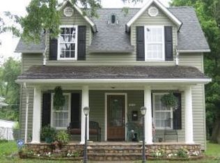 1212 E Chilhowie Ave, Johnson City, TN 37601