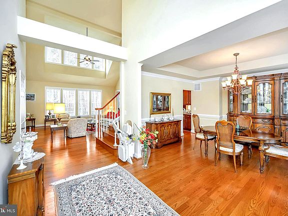 4th image of 11602 Pine Hollow Ln