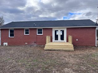 823 Double Springs Rd, Murfreesboro, TN 37127