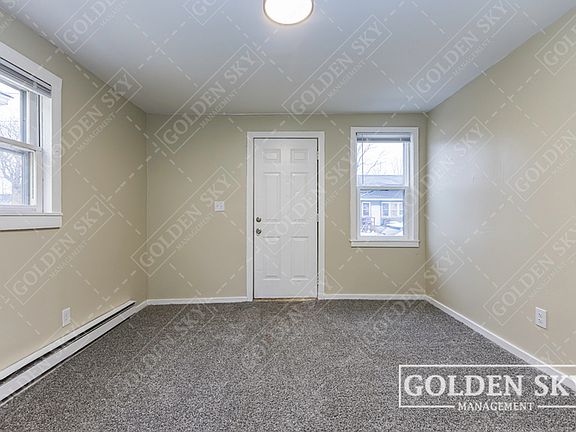3rd image of 619 S Mound St #619