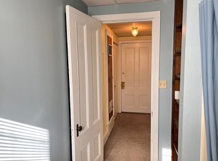 96 N Main St APT 1, Uxbridge, MA 01569