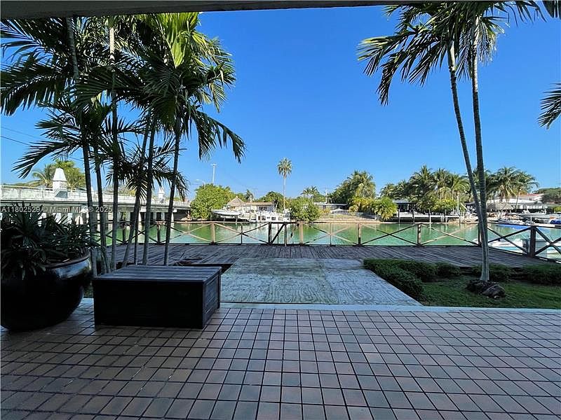 1st image of 2133 Calais Dr #2133
