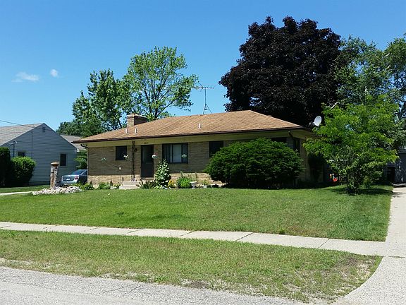 4th image of 2621 Northville Dr NE