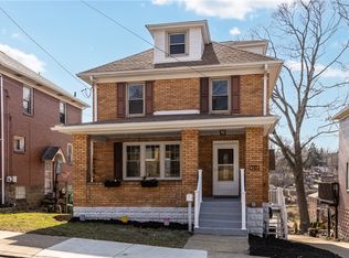 4037 Cloverlea St, Pittsburgh, PA