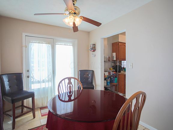 3rd image of 4484 N 4th St