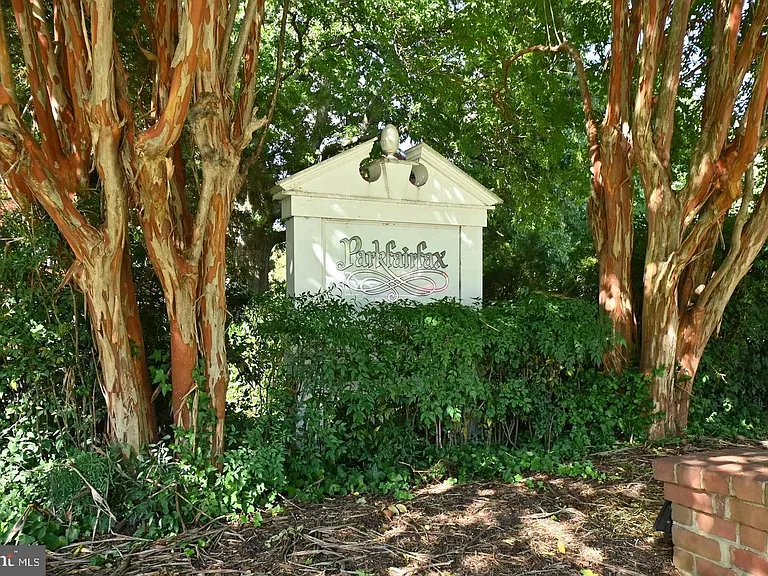 3712 Valley Dr — Photo 39