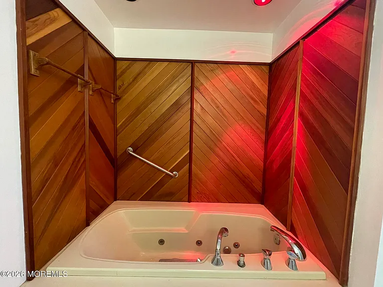 19 Clavendon Ct — Photo 13
