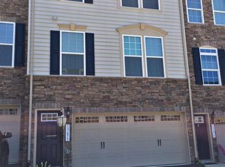 13673 Rockingham Ln, Gainesville, VA 20155