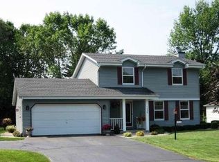 1435 Fireside Dr, Racine, WI 53402