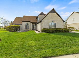 7029 Poppleton Rd, Canton, MI 48187