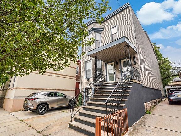 2nd image of 1507 West St #1