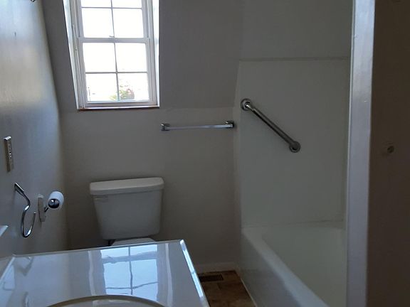 3rd image of 5743 N Park Ave #A