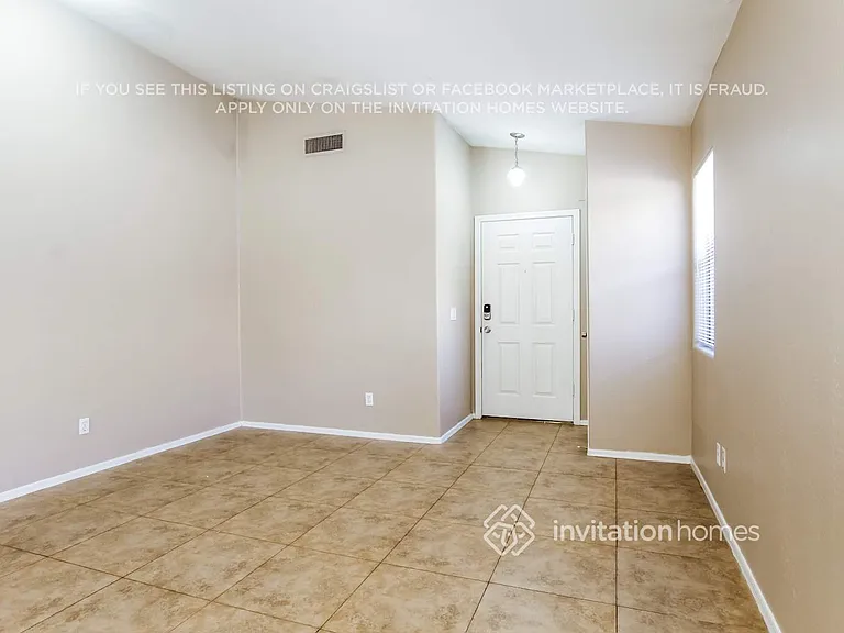 5142 W Fraktur Rd — Photo 4