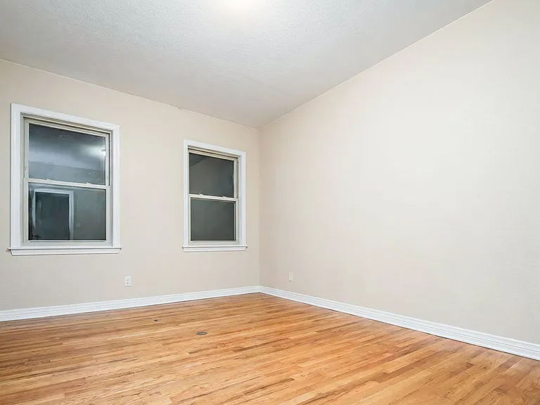 2245 S High St — Photo 13