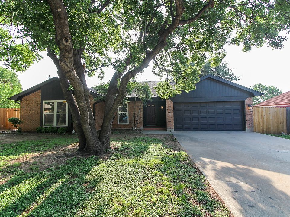 1st image of 4709 Spanish Oak Ct