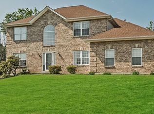 8 Fawn Valley Cir, Saint Peters, MO 63376