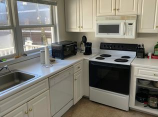 8 Glencoe St #5A, Brighton, MA 02135