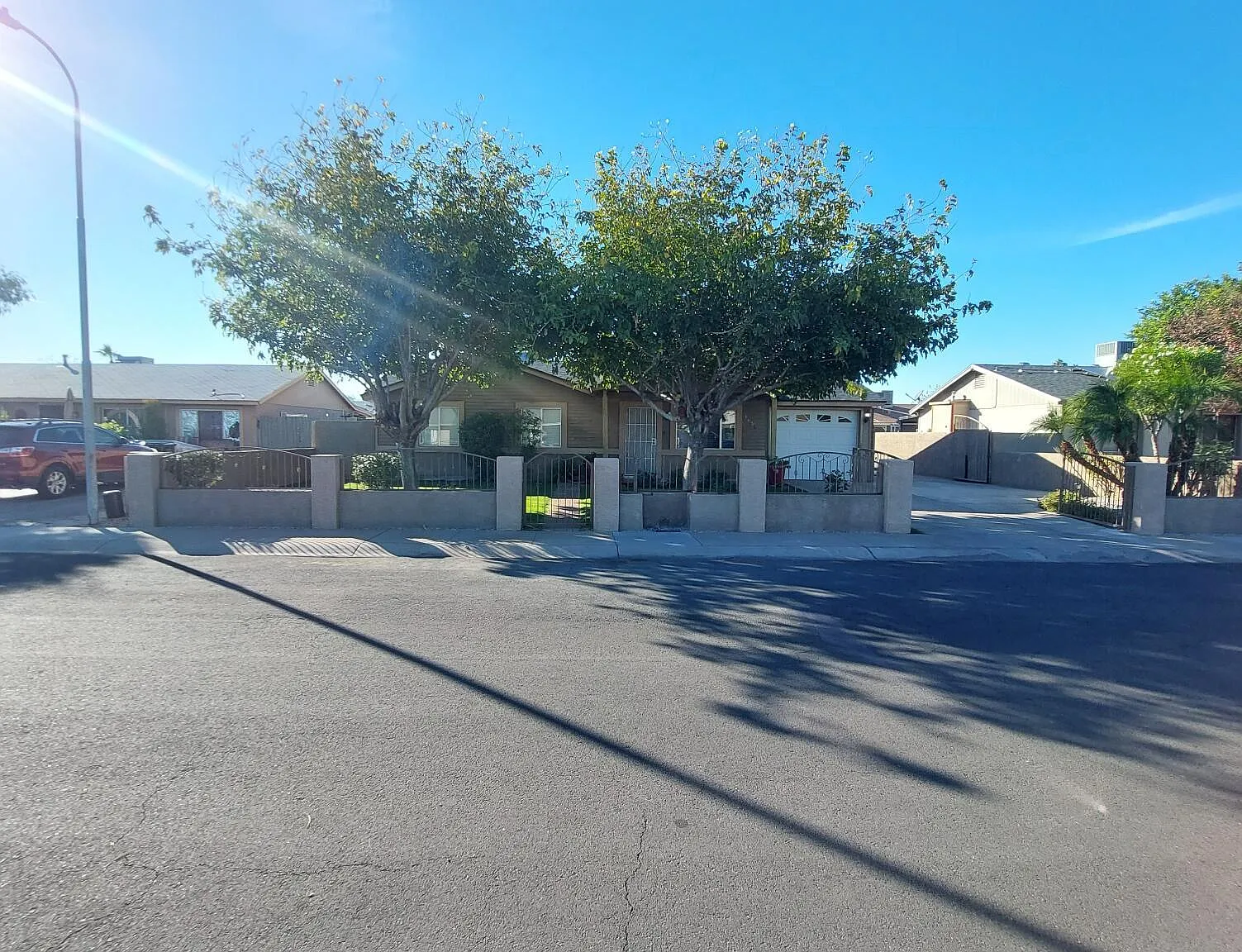3 bed, 2.0 bath, 1700 sqft, $2,100 — Photo 2