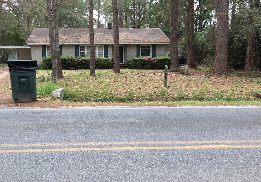 1st image of 2101 Melrose Dr