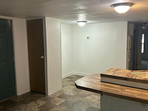 4th image of 300 Medary Ave S Lot 85