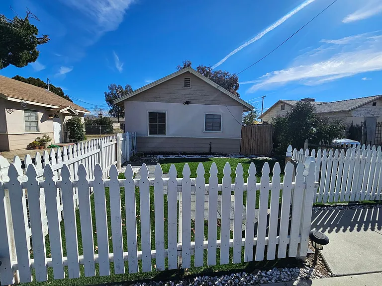 359 N Wateka St — Photo 3