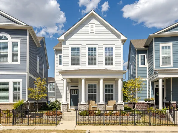 584 Lagerfield Dr, Carmel, IN 46032