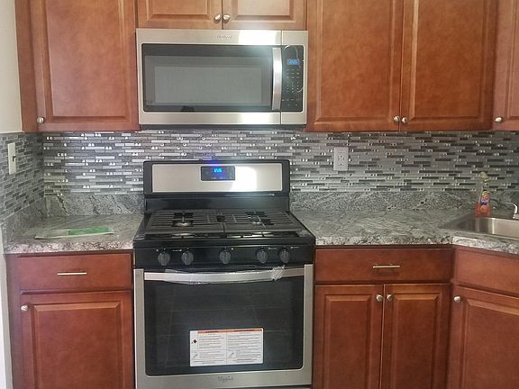 2nd image of 14420 175th St #1
