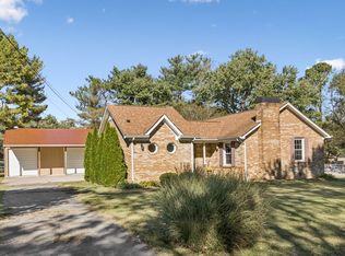 205 Bluegrass Dr, Columbia, TN 38401