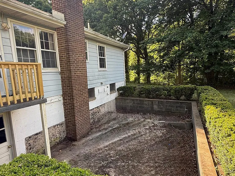 1523 Courthouse Rd — Photo 16