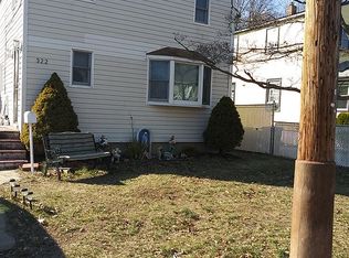 322 Litchfield Ave, Babylon, NY 11702