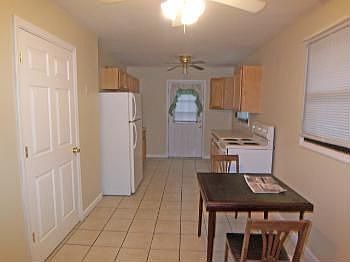 3rd image of 2485 Ontario St