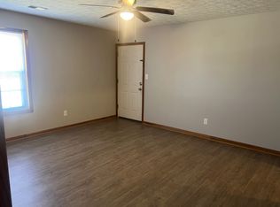 400 E Pershing Ave #B, Muscle Shoals, AL 35661