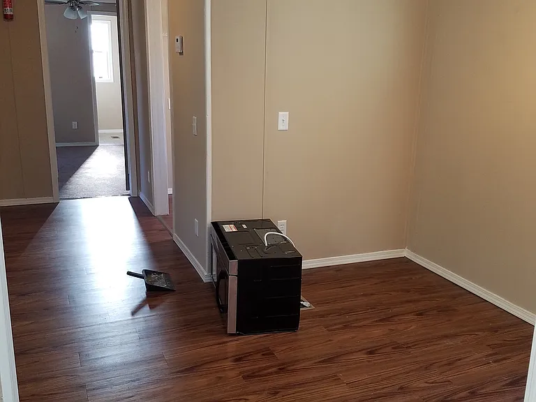 133 Wheeler Cir #6 — Photo 5