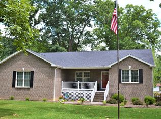 528 Greenbrier Ave, White Sulphur Springs, WV 24986